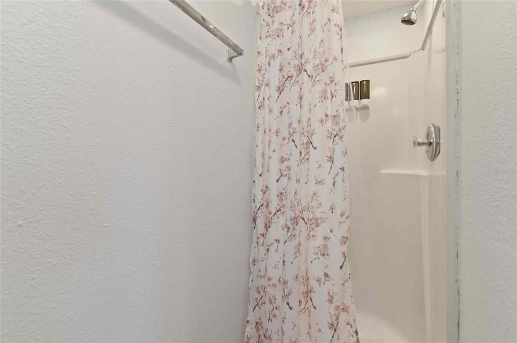 En Venta: $249,900 (2 camas, 2 baños, 578 Pies cuadrados)