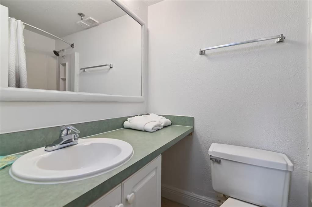 En Venta: $249,900 (2 camas, 2 baños, 578 Pies cuadrados)