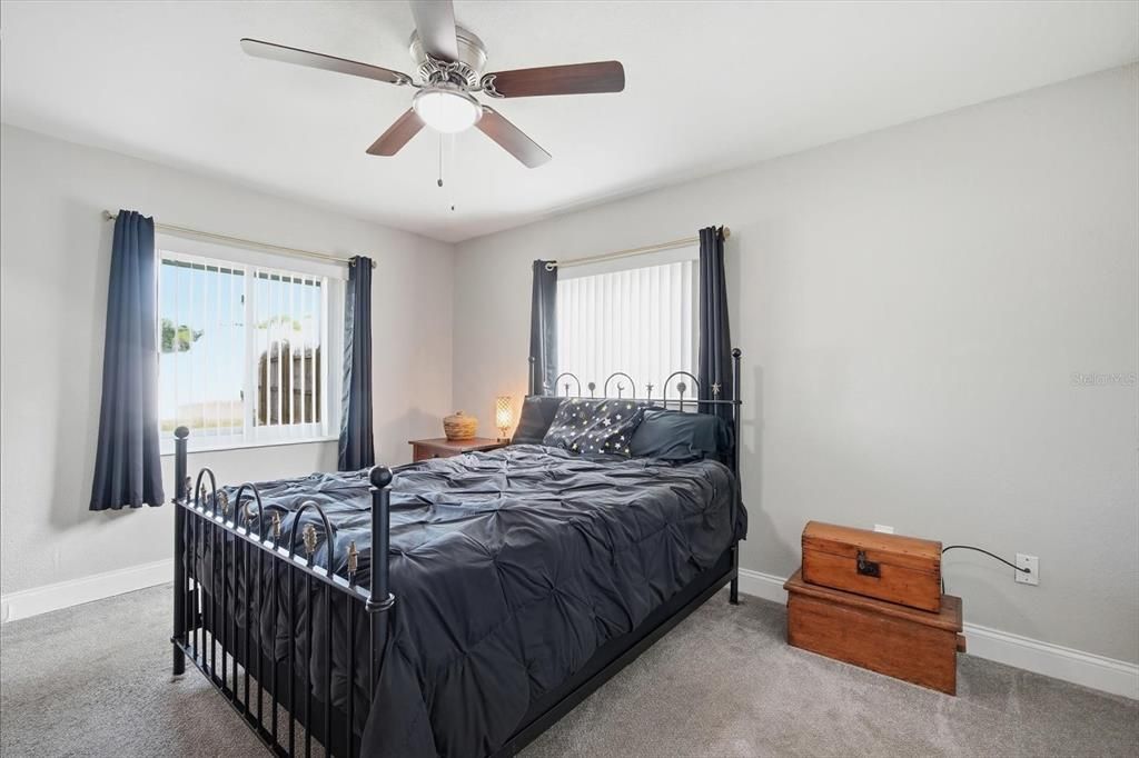 En Venta: $289,990 (2 camas, 2 baños, 1290 Pies cuadrados)