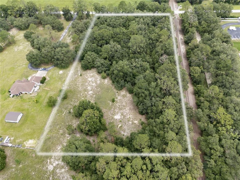 На продажу: $255,000 (4.16 acres)