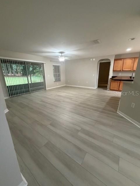 For Rent: $1,900 (3 beds, 2 baths, 1576 Square Feet)