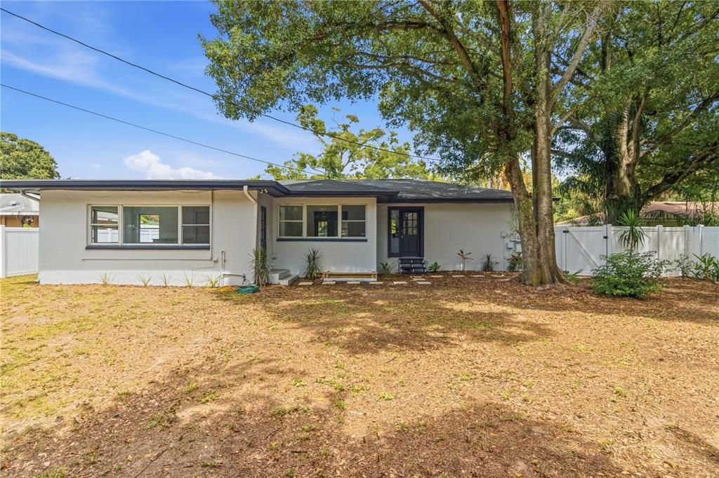 En Venta: $429,000 (3 camas, 2 baños, 1434 Pies cuadrados)