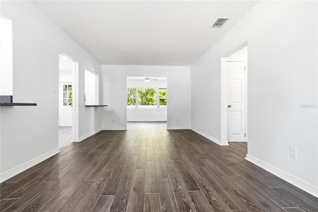 En Venta: $429,000 (3 camas, 2 baños, 1434 Pies cuadrados)