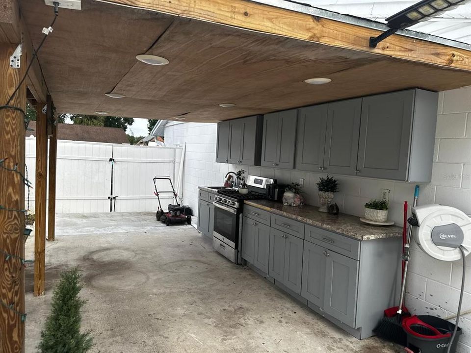 En Venta: $395,000 (3 camas, 2 baños, 1389 Pies cuadrados)