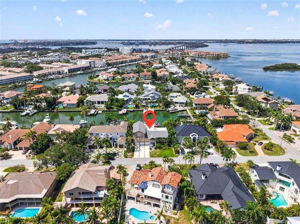 На продажу: $2,495,000 (4 спален, 4 ванн, 4350 Квадратных фут)