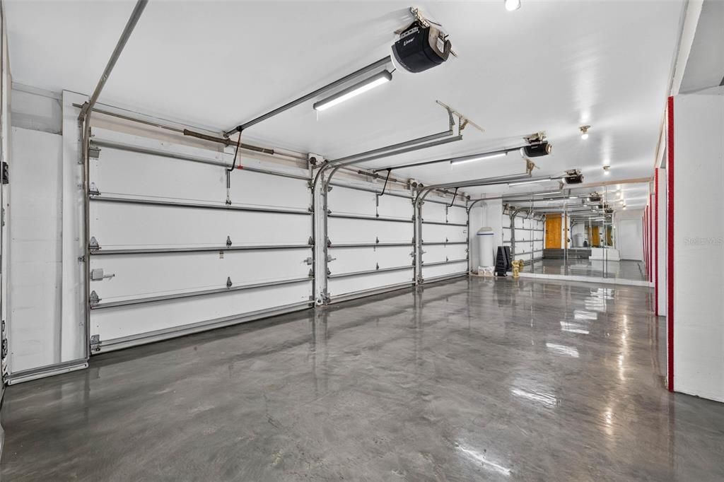 На продажу: $2,495,000 (4 спален, 4 ванн, 4350 Квадратных фут)