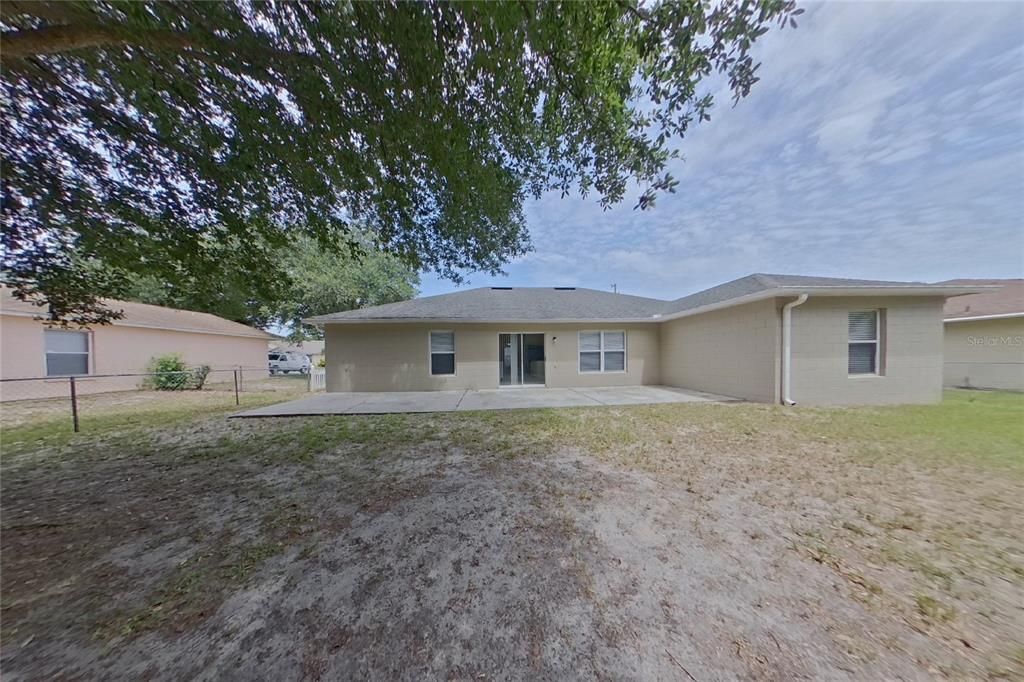 For Rent: $1,849 (4 beds, 2 baths, 1706 Square Feet)