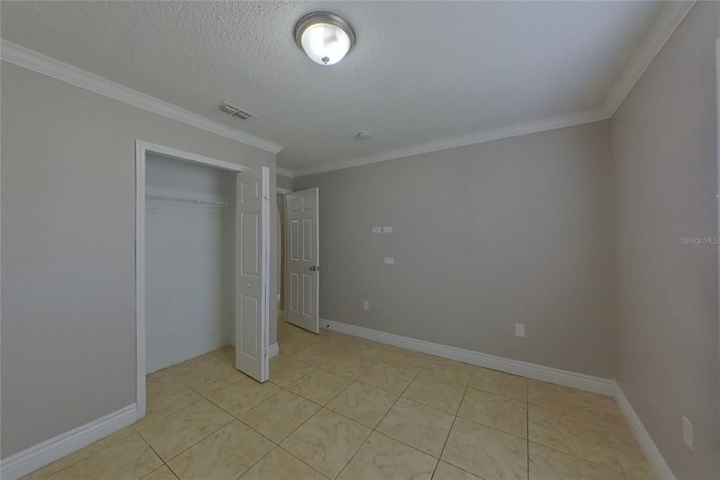 For Rent: $1,849 (4 beds, 2 baths, 1706 Square Feet)