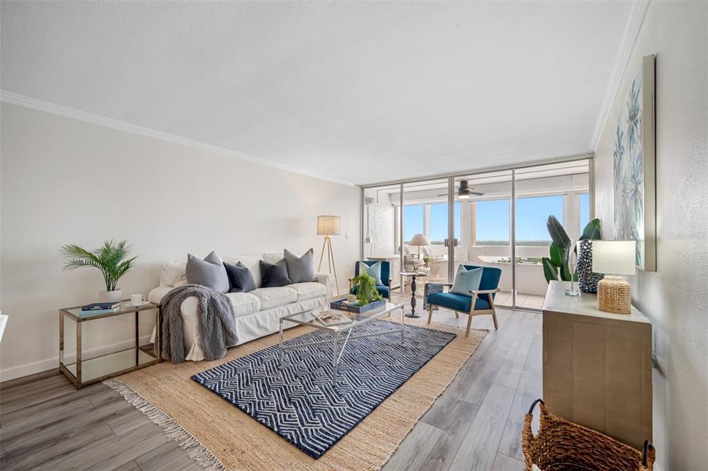 For Rent: $2,900 (1 beds, 1 baths, 995 Square Feet)