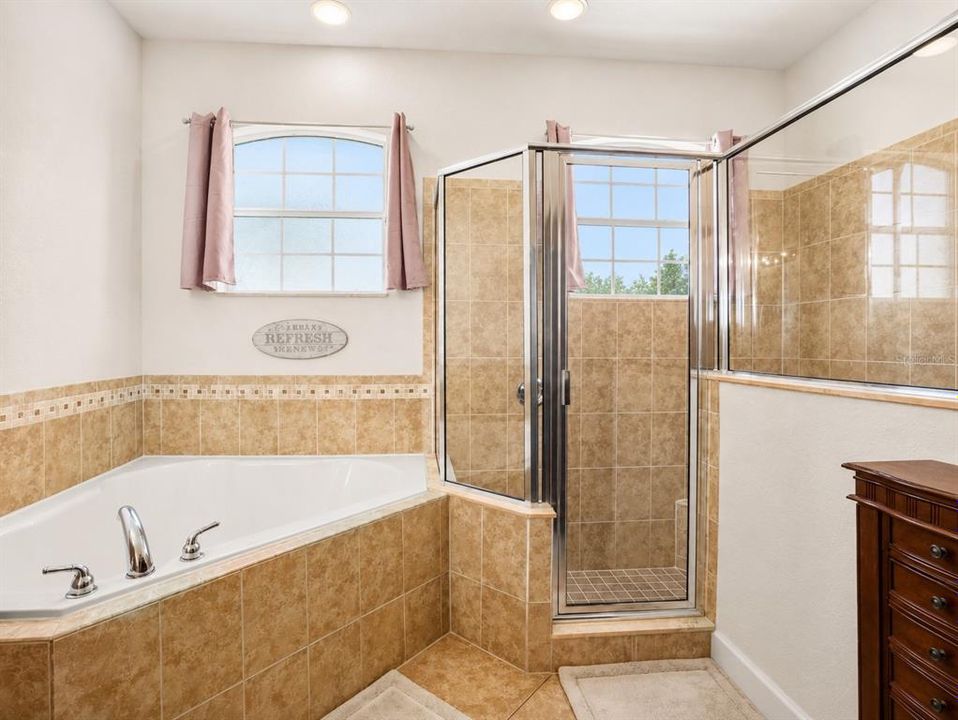 На продажу: $639,000 (4 спален, 3 ванн, 3061 Квадратных фут)
