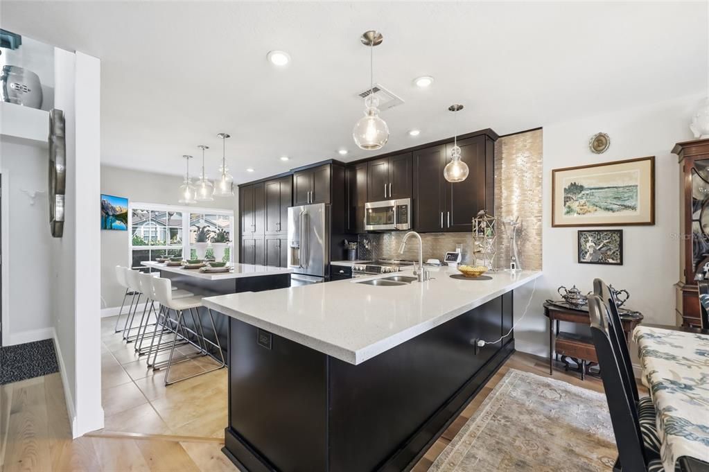На продажу: $549,900 (3 спален, 2 ванн, 1957 Квадратных фут)