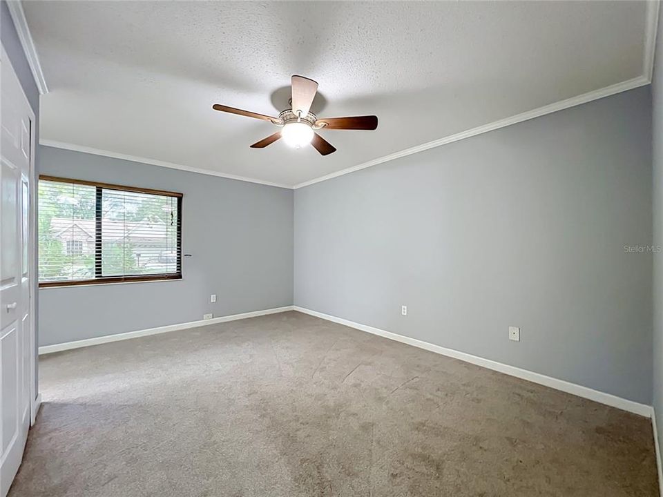 For Sale: $459,000 (4 beds, 3 baths, 1697 Square Feet)