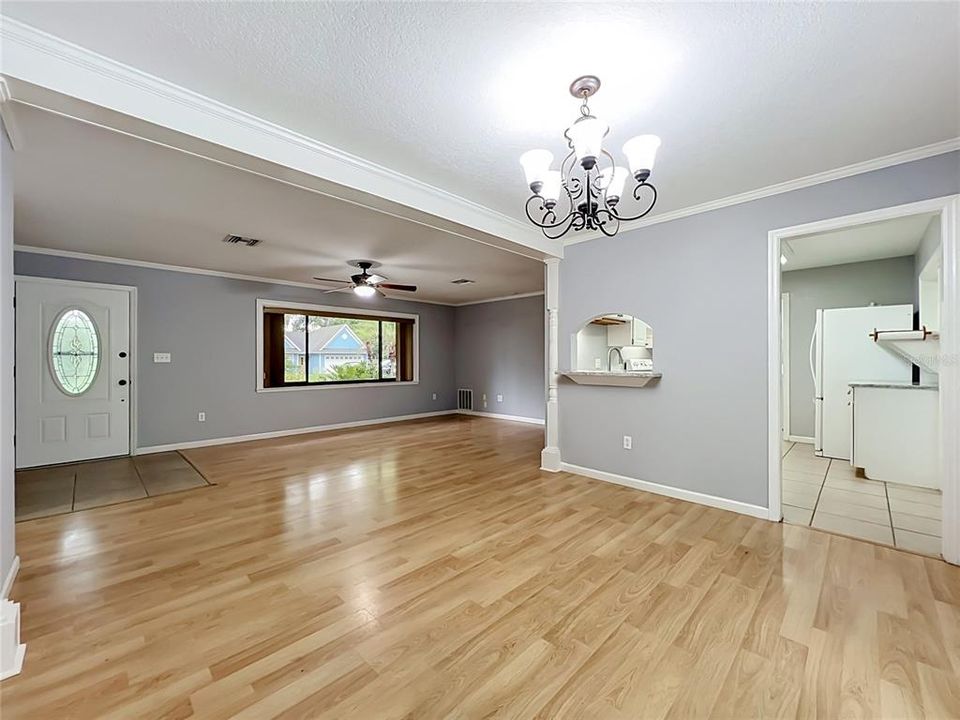For Sale: $459,000 (4 beds, 3 baths, 1697 Square Feet)