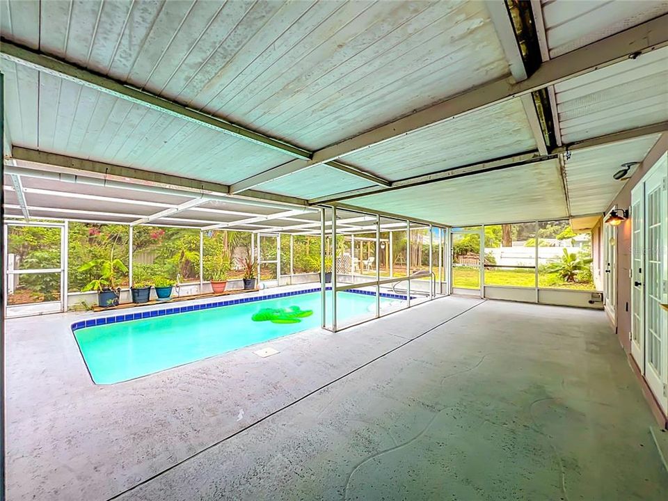 For Sale: $459,000 (4 beds, 3 baths, 1697 Square Feet)