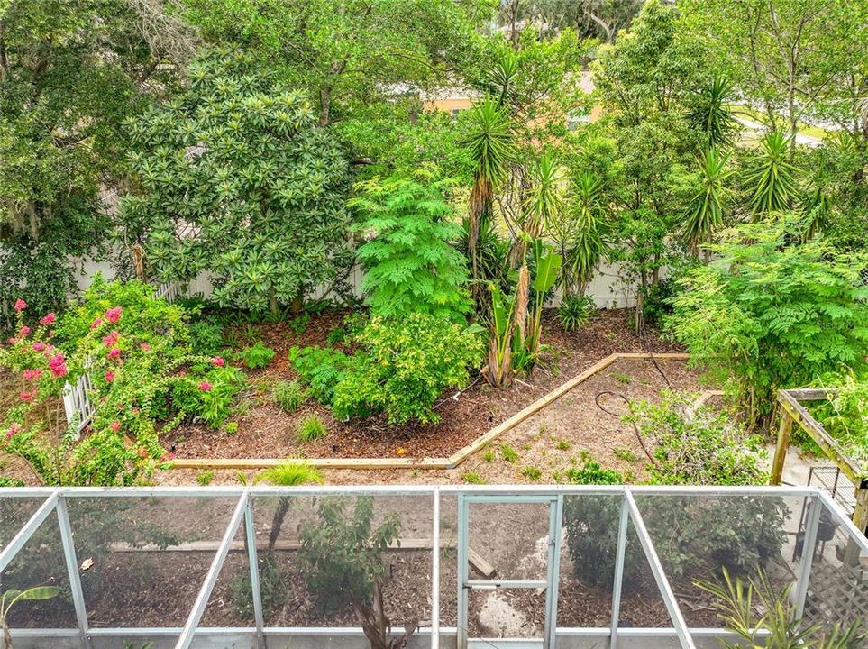 For Sale: $459,000 (4 beds, 3 baths, 1697 Square Feet)