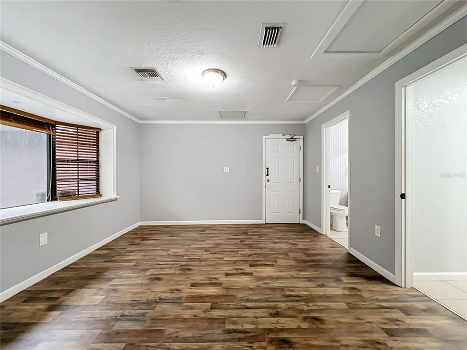 For Sale: $459,000 (4 beds, 3 baths, 1697 Square Feet)