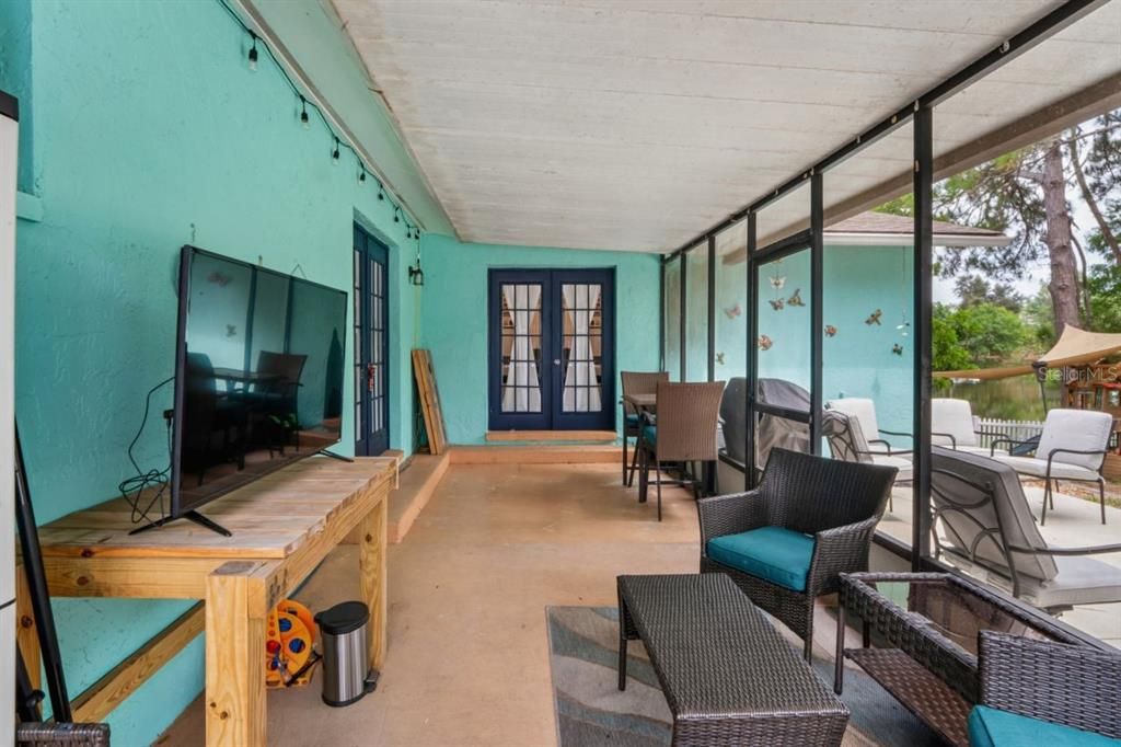 En Venta: $359,900 (3 camas, 2 baños, 1398 Pies cuadrados)