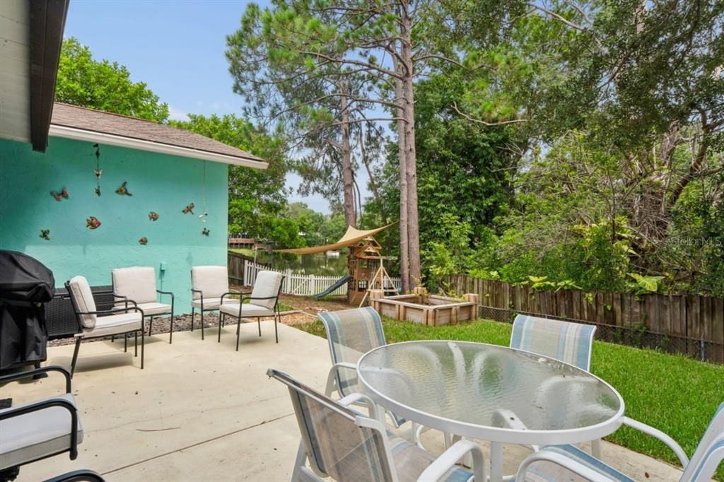 En Venta: $359,900 (3 camas, 2 baños, 1398 Pies cuadrados)