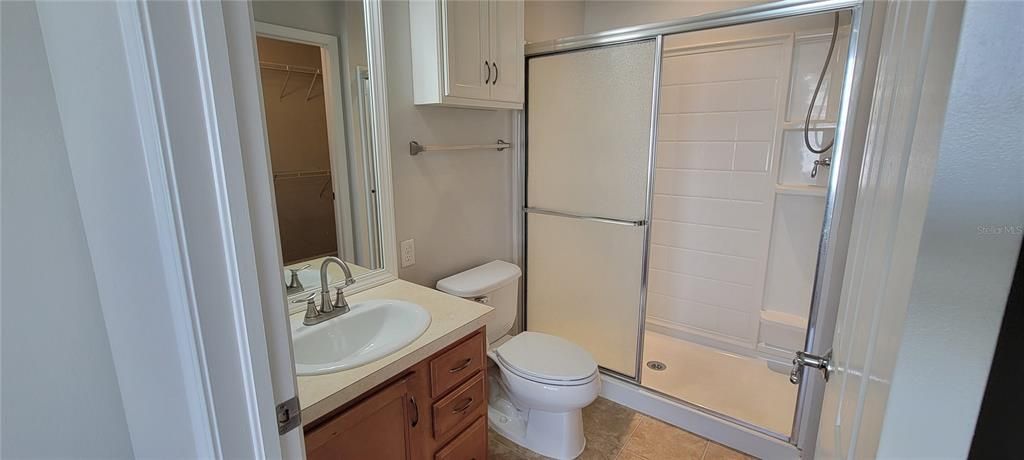В аренду: $2,300 (3 спален, 2 ванн, 1460 Квадратных фут)