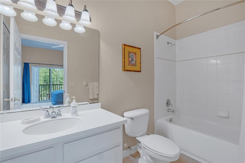 En Venta: $185,000 (3 camas, 2 baños, 1227 Pies cuadrados)