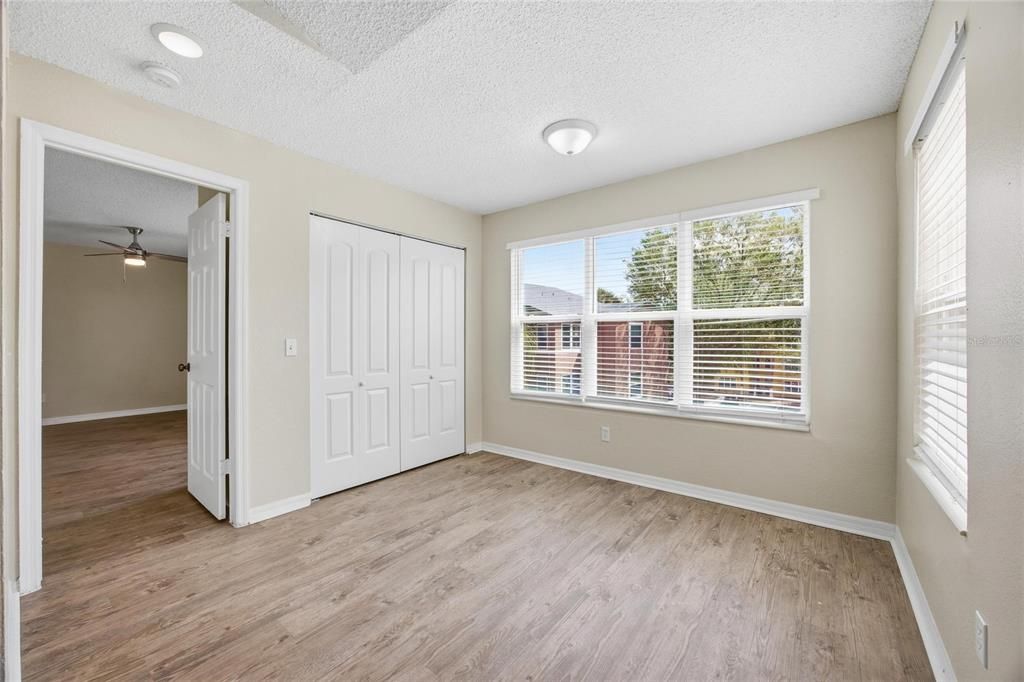 В аренду: $1,450 (2 спален, 2 ванн, 1054 Квадратных фут)