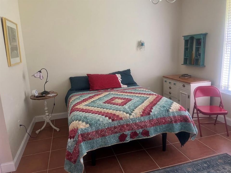 En Venta: $255,000 (2 camas, 2 baños, 1237 Pies cuadrados)