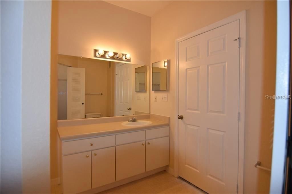 En Renta: $1,950 (2 camas, 2 baños, 1140 Pies cuadrados)