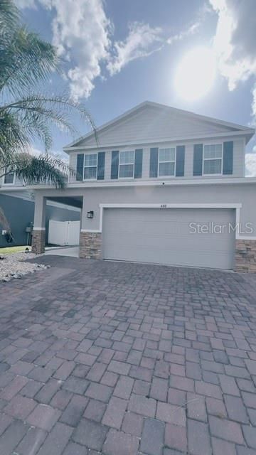 For Rent: $2,750 (4 beds, 2 baths, 2336 Square Feet)