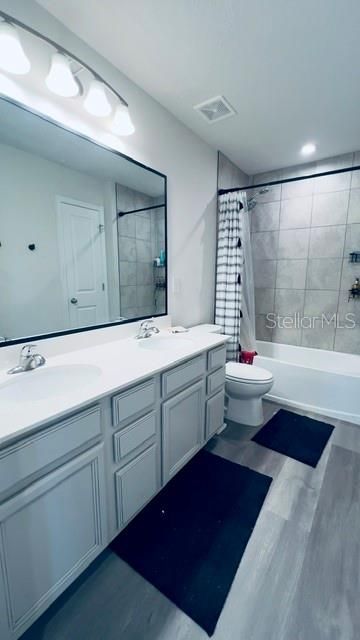 For Rent: $2,750 (4 beds, 2 baths, 2336 Square Feet)