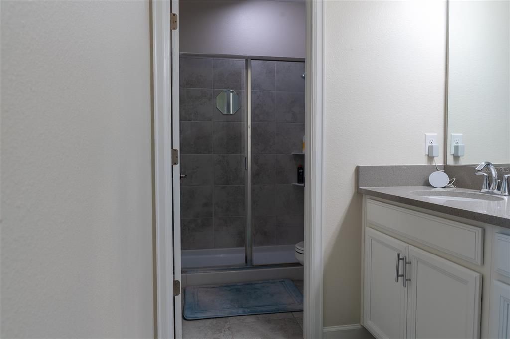 En Venta: $395,000 (3 camas, 2 baños, 1912 Pies cuadrados)