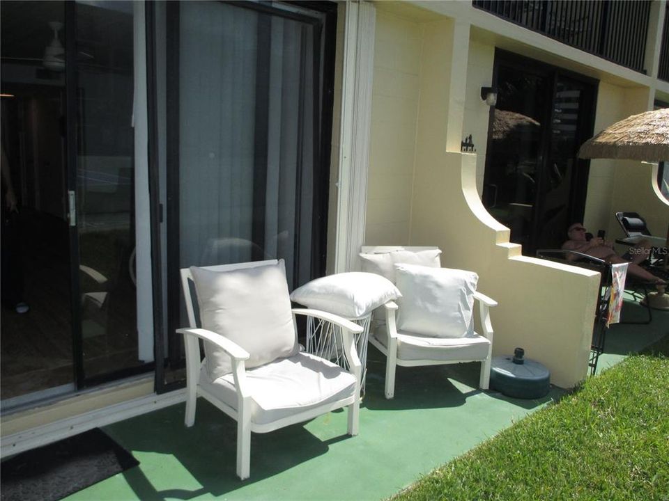For Sale: $175,000 (1 beds, 1 baths, 590 Square Feet)