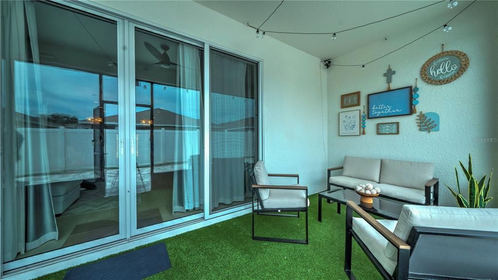 На продажу: $425,000 (4 спален, 3 ванн, 2325 Квадратных фут)