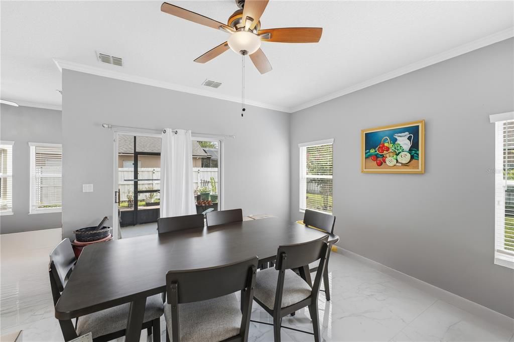 For Sale: $585,000 (3 beds, 2 baths, 2695 Square Feet)