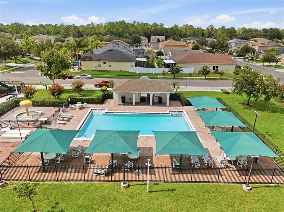 For Sale: $585,000 (3 beds, 2 baths, 2695 Square Feet)