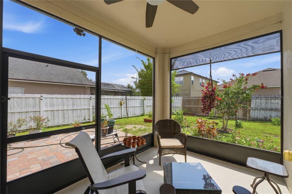 For Sale: $585,000 (3 beds, 2 baths, 2695 Square Feet)