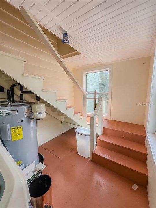 На продажу: $749,900 (4 спален, 2 ванн, 2688 Квадратных фут)