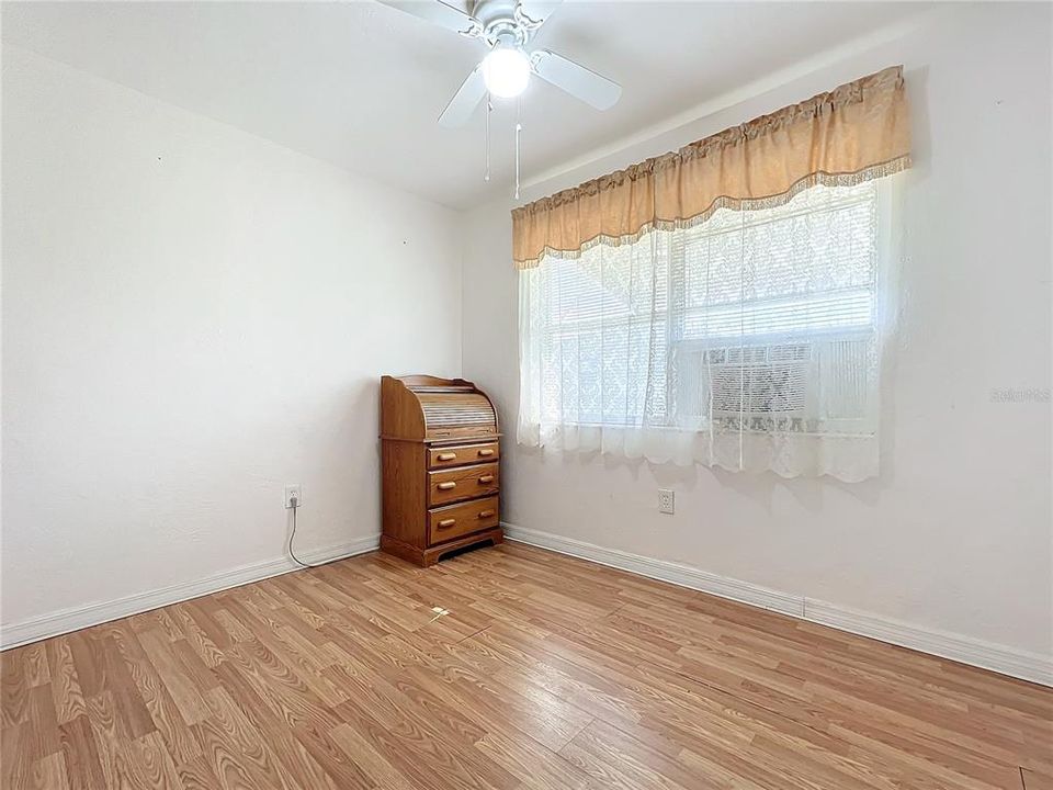 Activo con contrato: $135,000 (2 camas, 1 baños, 768 Pies cuadrados)