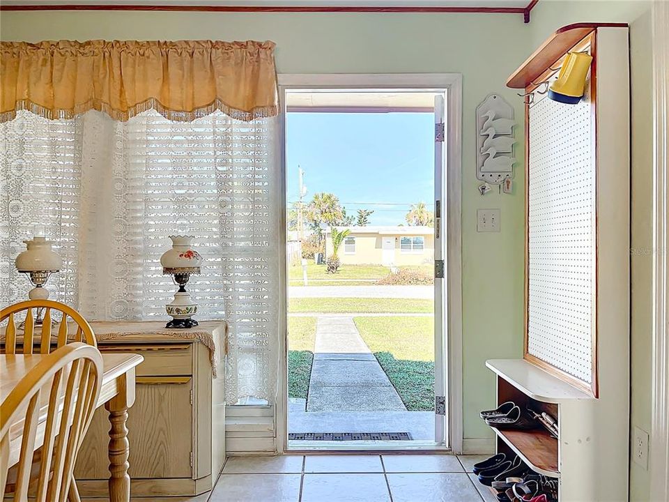 Activo con contrato: $135,000 (2 camas, 1 baños, 768 Pies cuadrados)