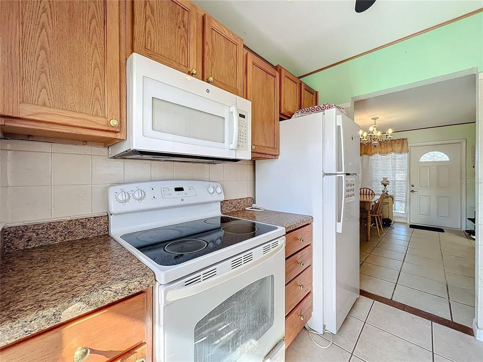 Activo con contrato: $135,000 (2 camas, 1 baños, 768 Pies cuadrados)