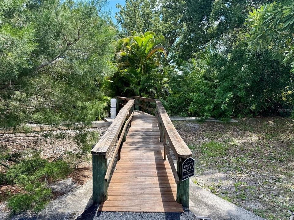 На продажу: $124,900 (1.02 acres)