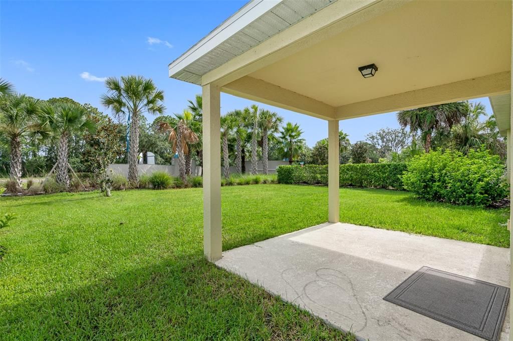 For Rent: $3,795 (4 beds, 2 baths, 1818 Square Feet)