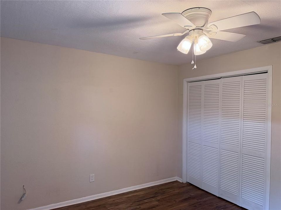 Activo con contrato: $125,000 (2 camas, 1 baños, 750 Pies cuadrados)