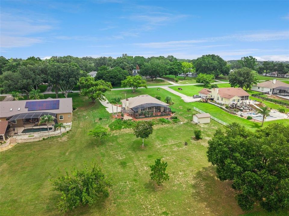 En Venta: $749,900 (3 camas, 2 baños, 2003 Pies cuadrados)