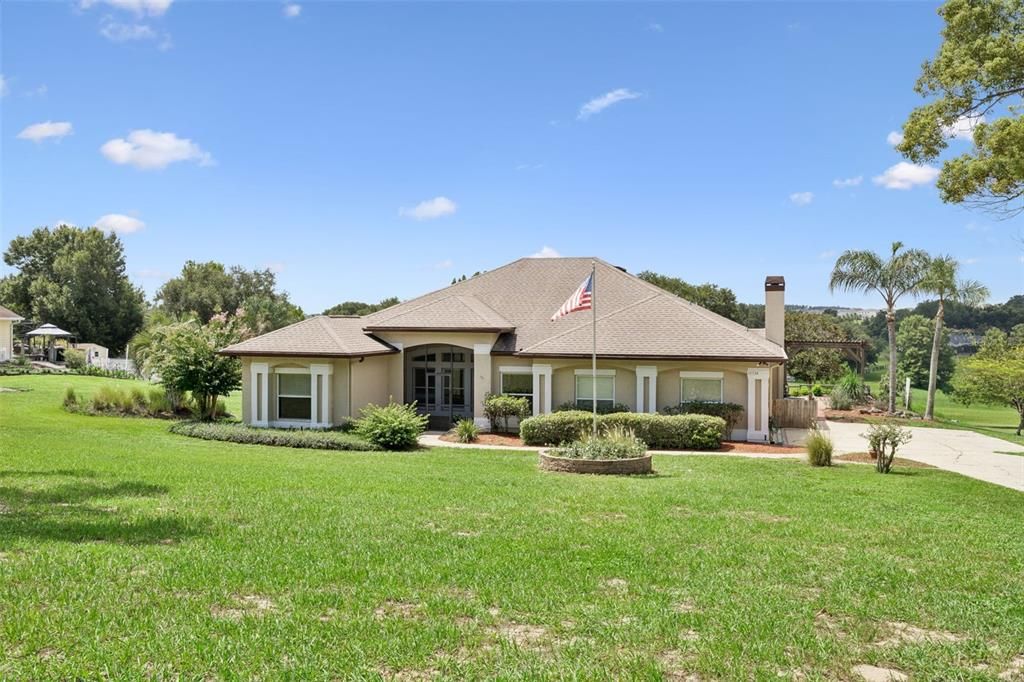 En Venta: $749,900 (3 camas, 2 baños, 2003 Pies cuadrados)