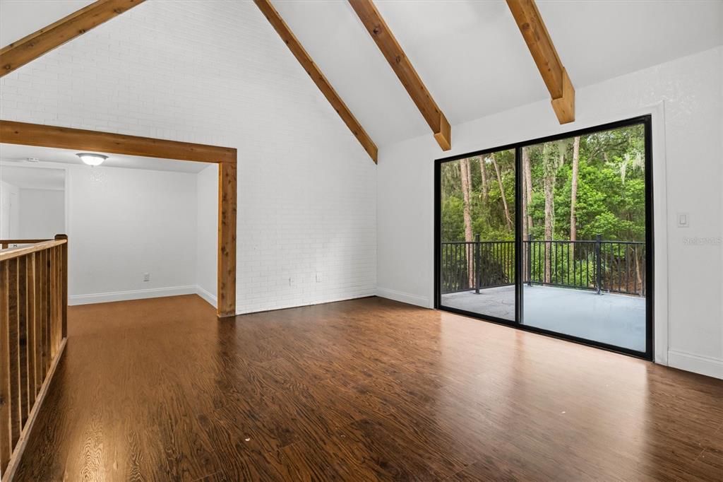 En Venta: $549,999 (5 camas, 2 baños, 2444 Pies cuadrados)
