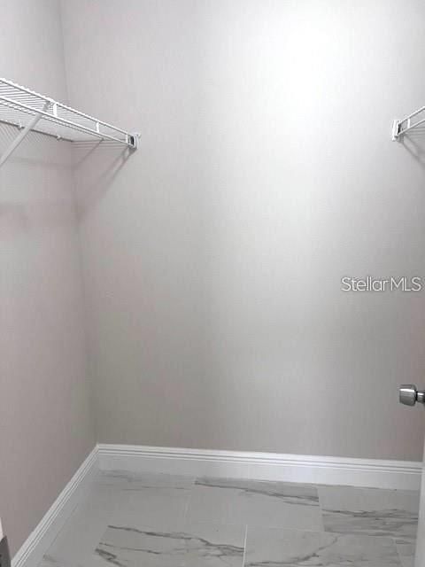 В аренду: $1,850 (2 спален, 2 ванн, 995 Квадратных фут)