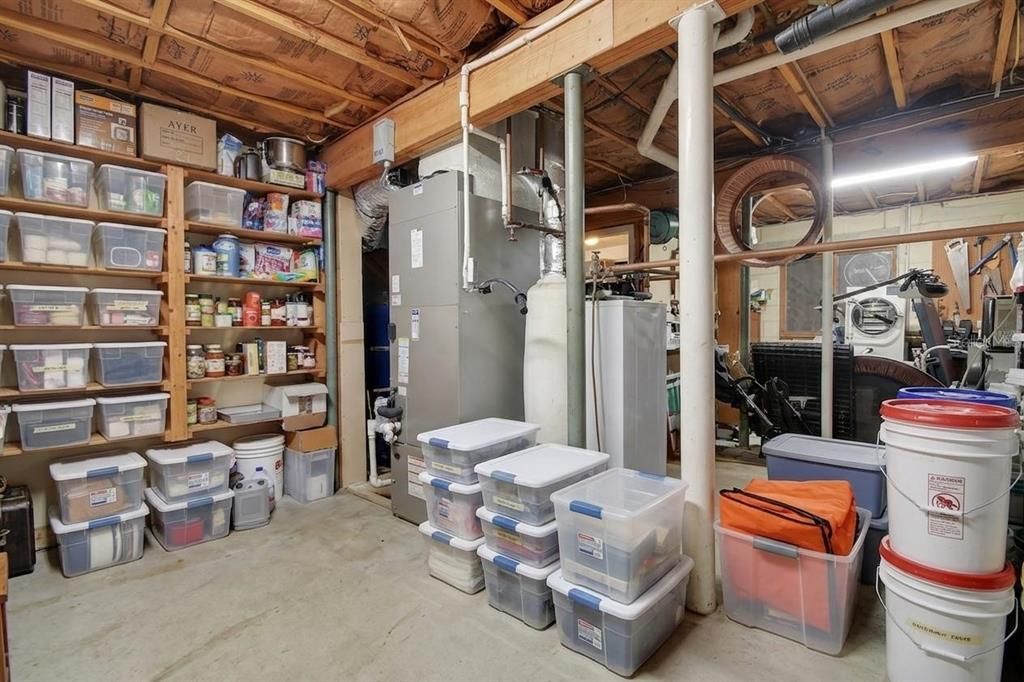 На продажу: $425,000 (4 спален, 2 ванн, 2092 Квадратных фут)