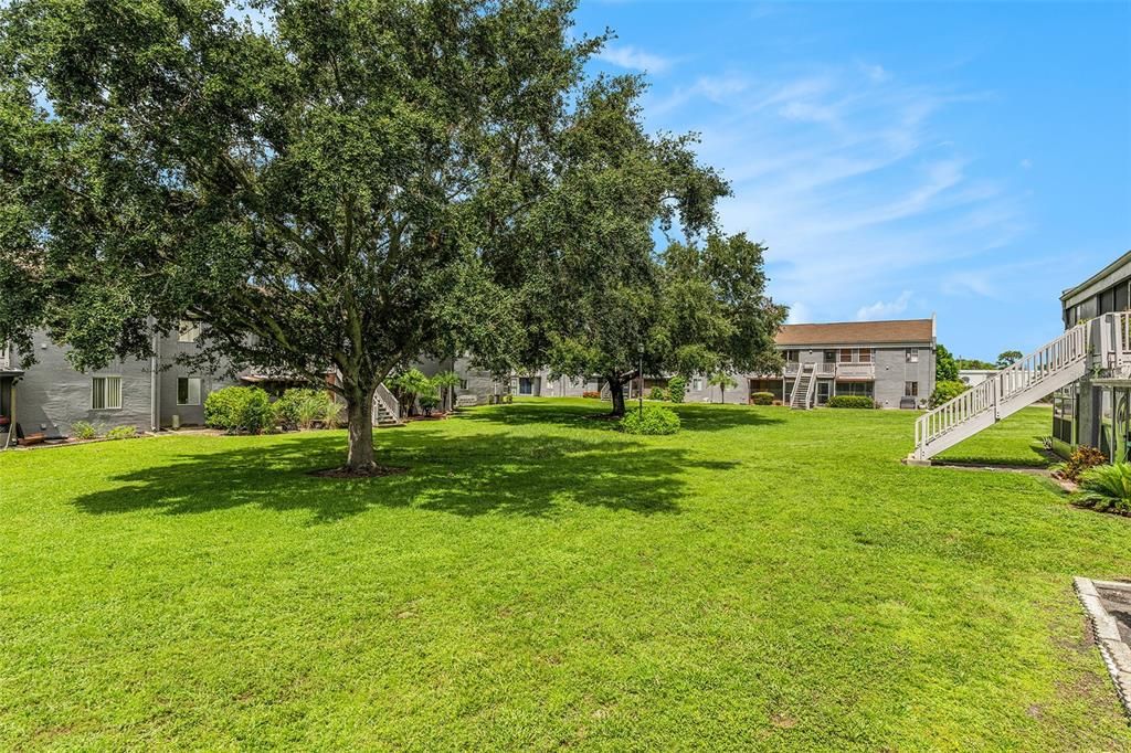 For Sale: $219,000 (3 beds, 2 baths, 1005 Square Feet)