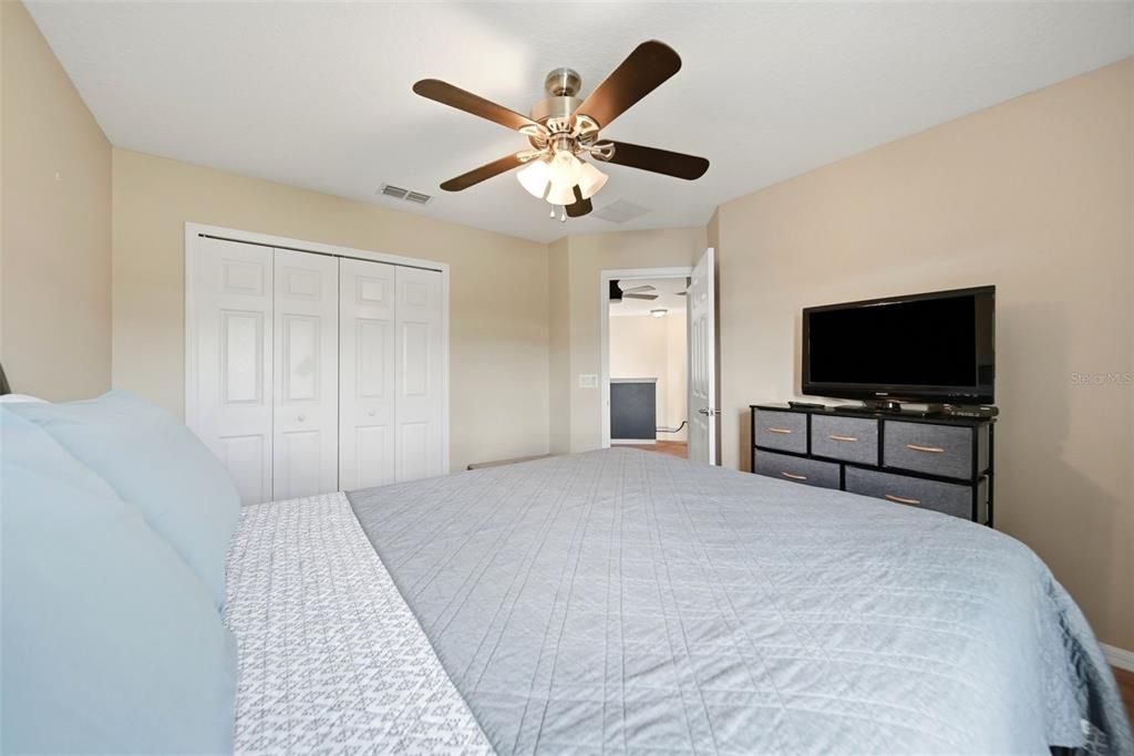 For Sale: $489,000 (4 beds, 2 baths, 2585 Square Feet)