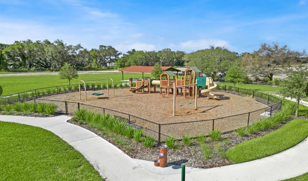 En Venta: $380,000 (3 camas, 2 baños, 1672 Pies cuadrados)